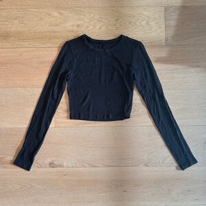 Lululemon Cropped Long Sleeve